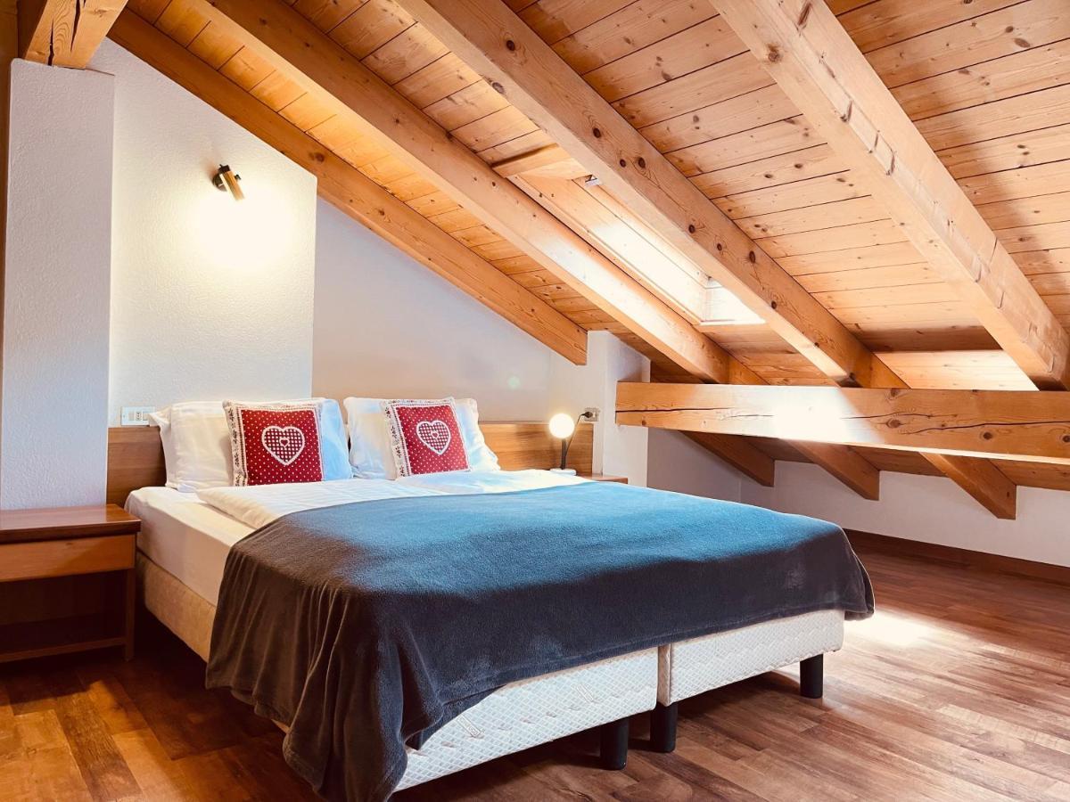 Elga Residence - Relax In Alta Valtellina - Bormio Valdisotto Eksteriør billede