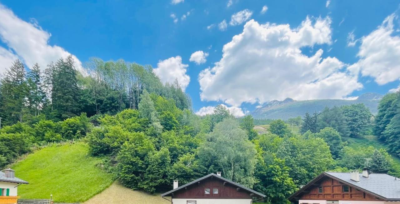 Elga Residence - Relax In Alta Valtellina - Bormio Valdisotto Eksteriør billede