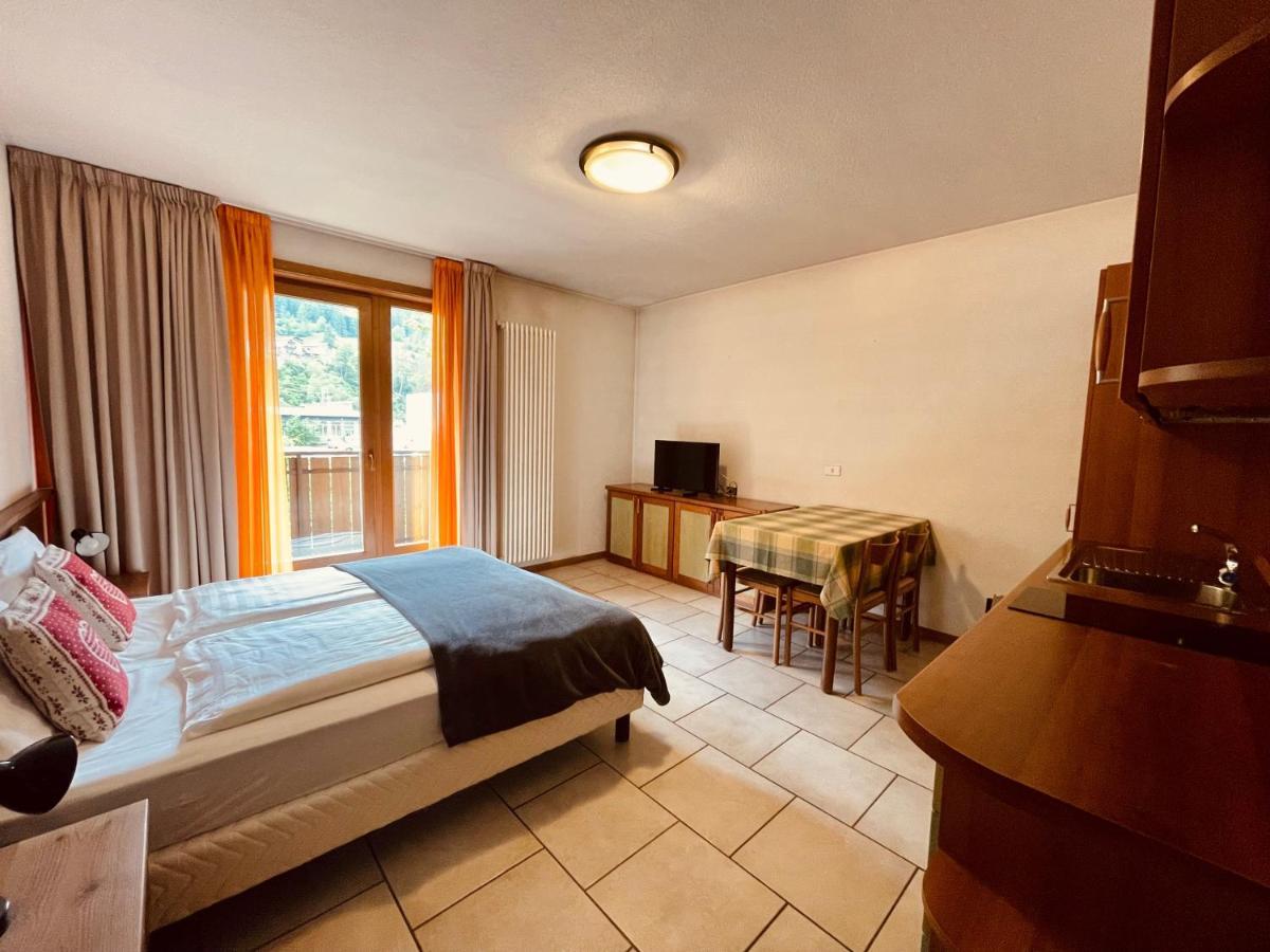 Elga Residence - Relax In Alta Valtellina - Bormio Valdisotto Eksteriør billede