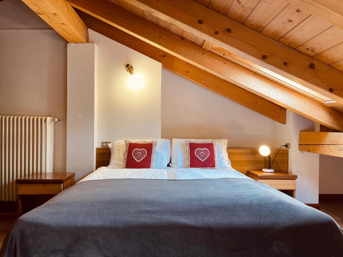 Elga Residence - Relax In Alta Valtellina - Bormio Valdisotto Eksteriør billede